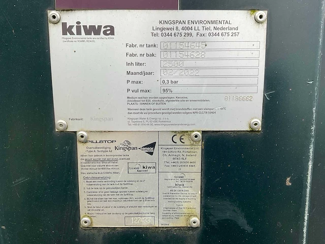 2022 titan 2500 l horizontale brandstof opslagtank - afbeelding 8 van  8