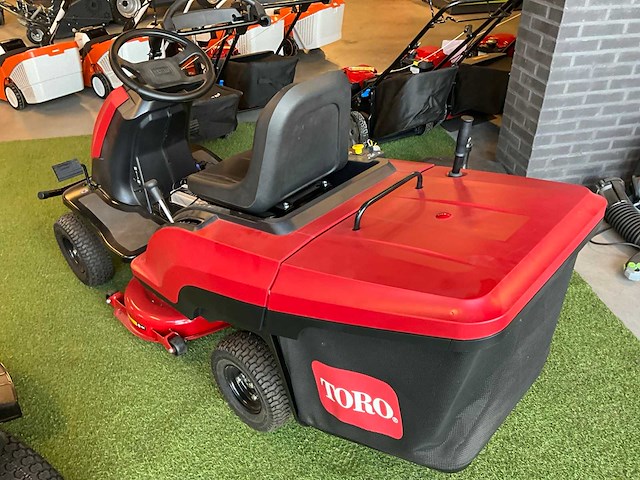 2022 toro es3200dc zitmaaier - afbeelding 14 van  17