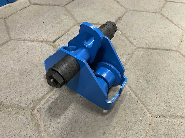 2022 torso pt05 loopkat - afbeelding 2 van  3