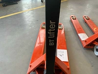 2022 toyota bt lifter hand hydraulische palletwagen - afbeelding 5 van  7