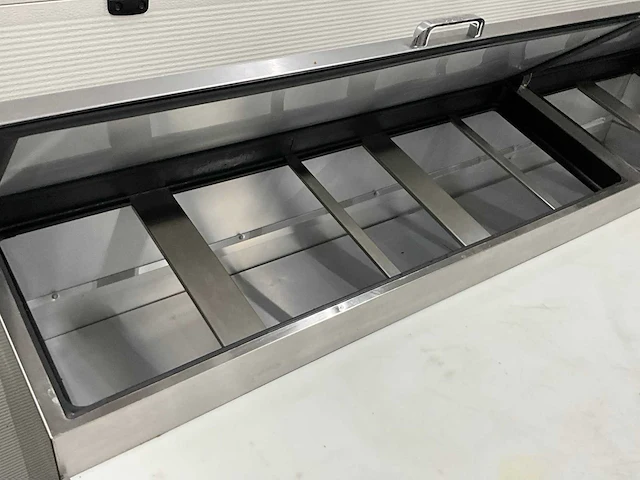 2022 true tpp-at-670-4-hc mobiele saladette - afbeelding 11 van  15