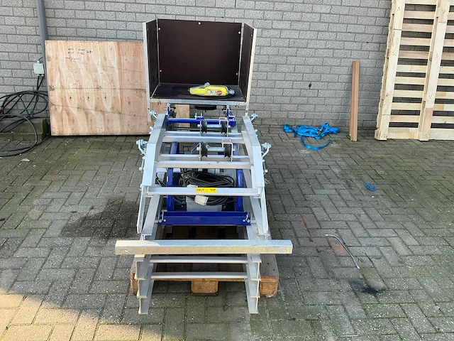 2022 tubesca comabi nevada ladderlift - afbeelding 2 van  9