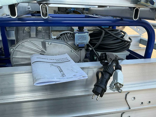 2022 tubesca comabi nevada ladderlift - afbeelding 7 van  9