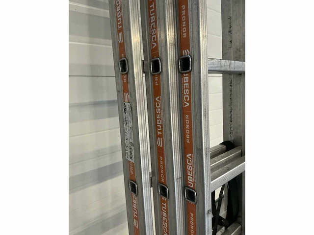 2022 tubesca pronor reformladder driedelig - afbeelding 4 van  6