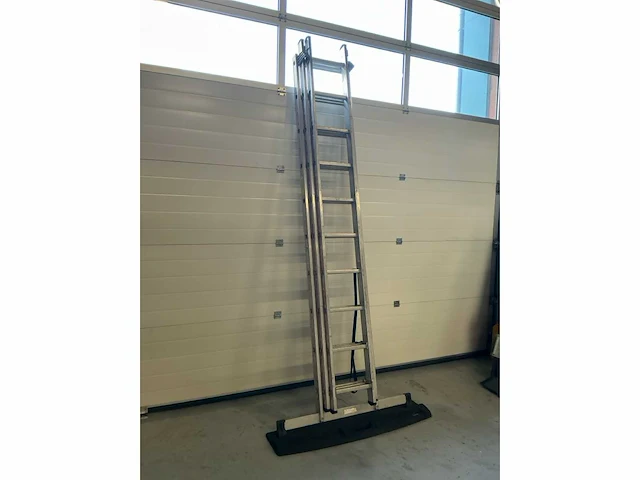 2022 tubesca pronor reformladder driedelig - afbeelding 2 van  6