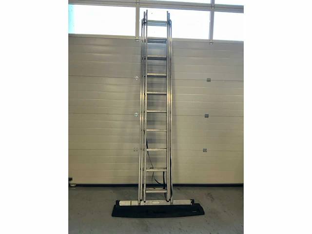2022 tubesca pronor reformladder driedelig - afbeelding 2 van  6