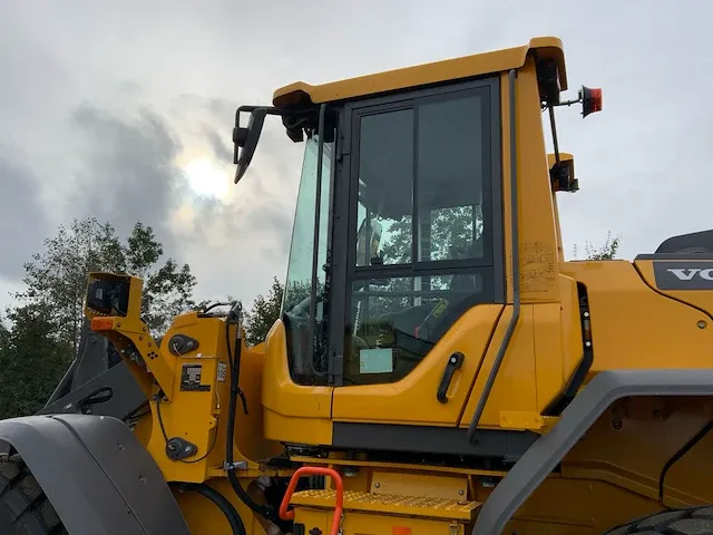 2022 volvo l90h shovel - afbeelding 3 van  46