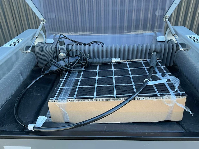 2022 wazer v1.5b desktop waterstraalsnijmachine - afbeelding 12 van  14