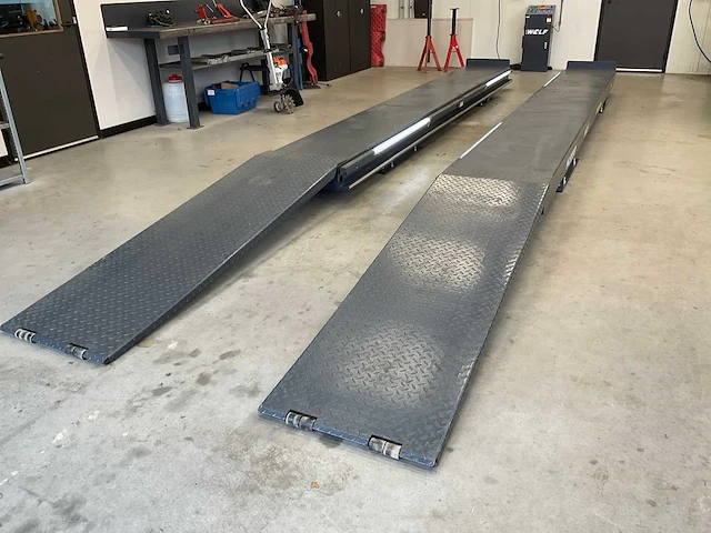 2022 wolf tools wls556p schaar hefbrug - afbeelding 6 van  14