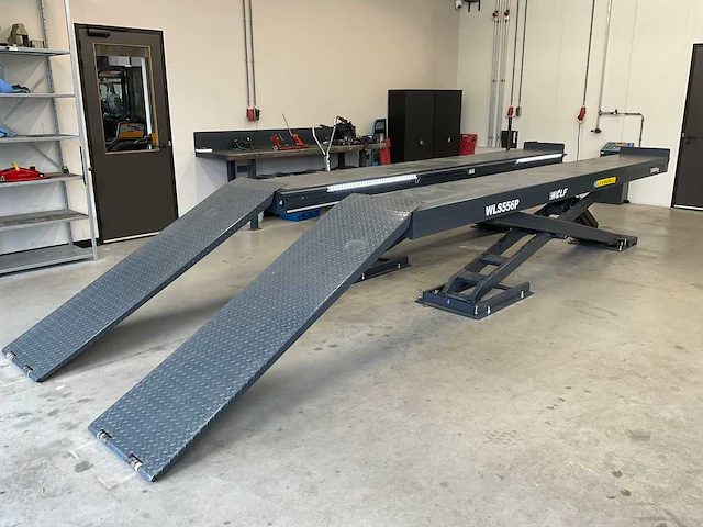 2022 wolf tools wls556p schaar hefbrug - afbeelding 1 van  14