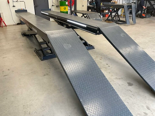 2022 wolf tools wls556p schaar hefbrug - afbeelding 8 van  14