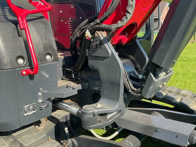 2022 yanmar sv-100-2a-2pb rupsgraafmachine - afbeelding 16 van  45