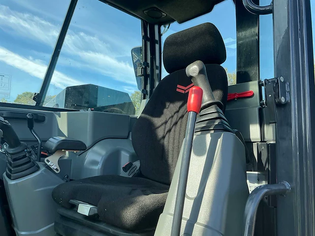 2022 yanmar sv-100-2a-2pb rupsgraafmachine - afbeelding 23 van  45