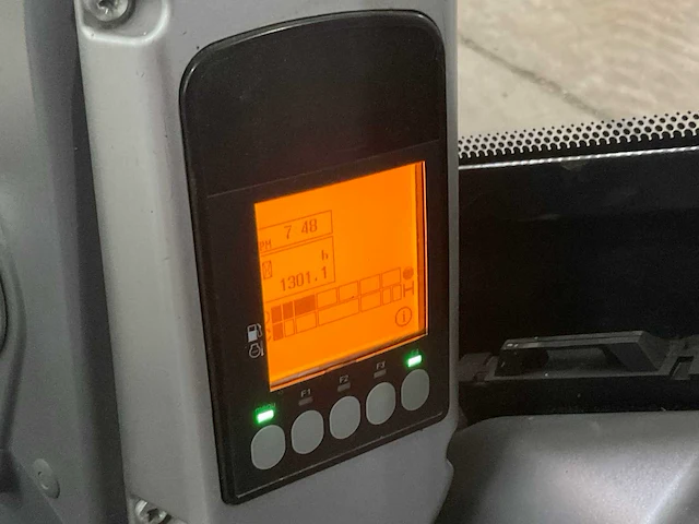2022 yanmar sv 17 vt minigraafmachine - afbeelding 15 van  28