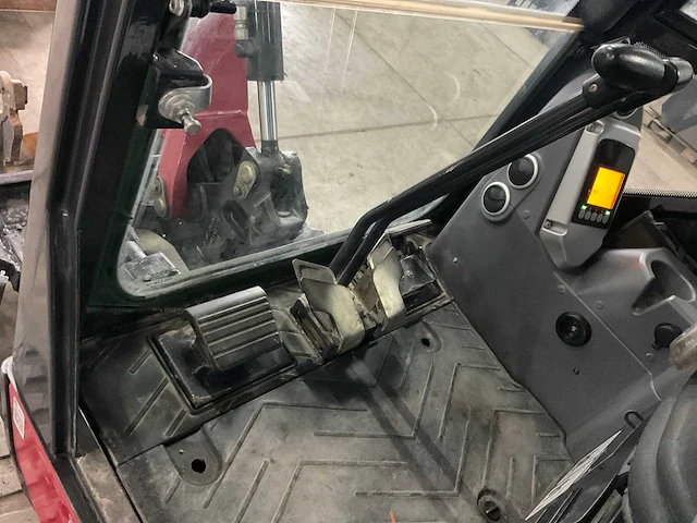 2022 yanmar sv 19 vt minigraafmachine - afbeelding 12 van  24