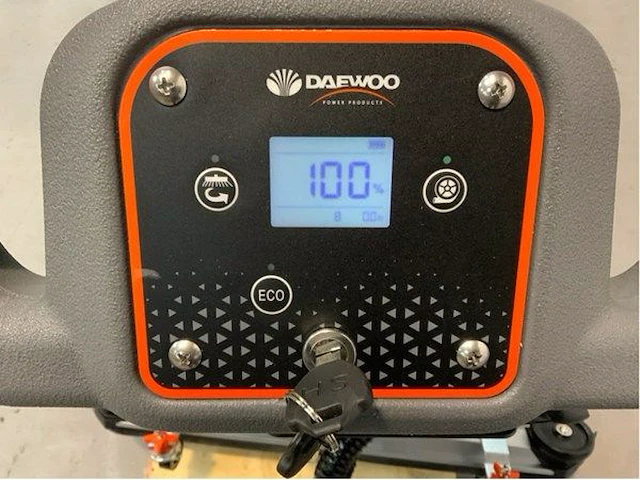 2023 - daewoo - dafl50a - schrobmachine achterloop - afbeelding 10 van  25