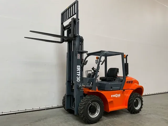 2023 - everun - ertf30 - 2.5t vorkheftruck 4wd triple mast 3m - afbeelding 30 van  30
