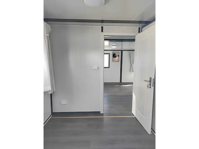 2023 - greenfield - douche / toilet / keuken / 2 slaapkamers - tiny house / atelier / tuinkantoor / mantelzorg - afbeelding 8 van  43