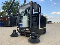 2023 - kremer - krs100 - cabine veegmachine - afbeelding 1 van  25