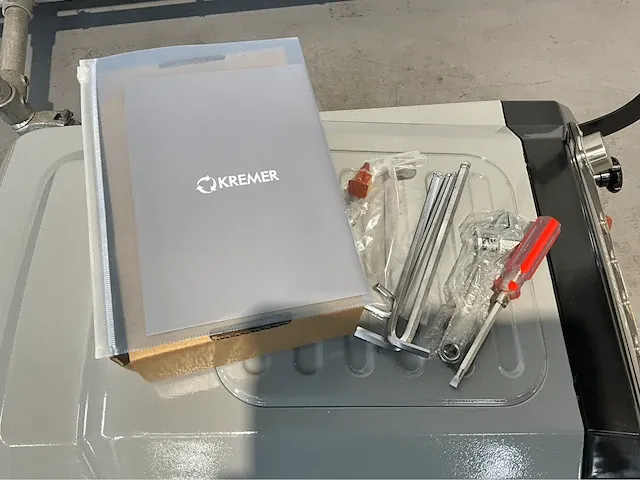 2023 - kremer - ks30 - veegmachines, handbediend - afbeelding 2 van  13