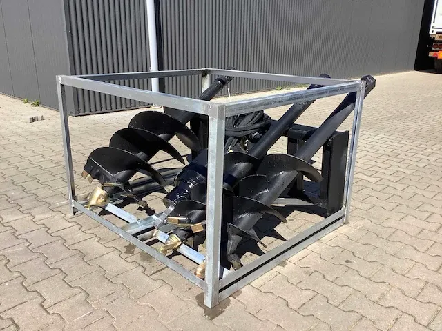 2023 - wolverine - model 1000/200 - set hydraulische grondboren schranklader - afbeelding 7 van  13