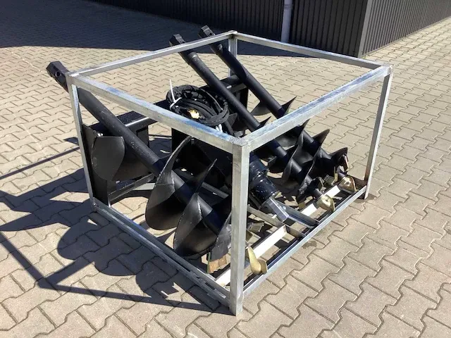 2023 - wolverine - model 1000/200 - set hydraulische grondboren schranklader - afbeelding 13 van  13