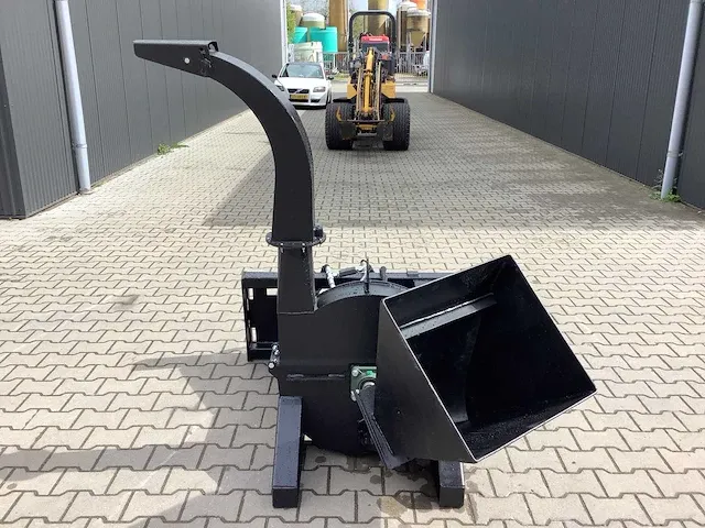 2023 - wolverine - wood chipper - hydraulische houtversnipperaar / chipper voor schranklader - afbeelding 18 van  19