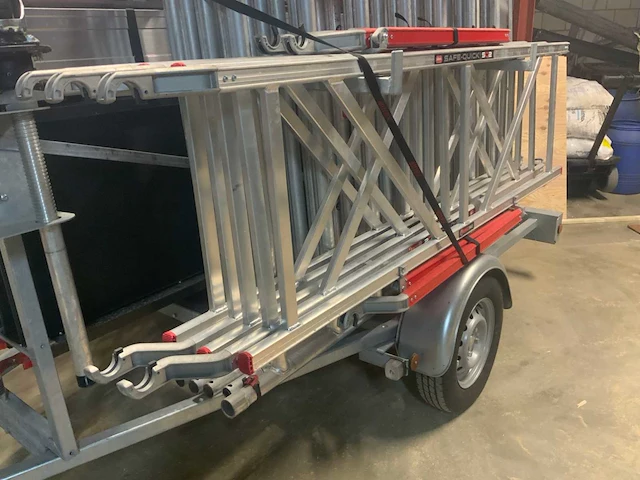 2023 altrex steigeraanhanger deluxe met altrex steiger rs tower 52-s 8.2m - afbeelding 2 van  35