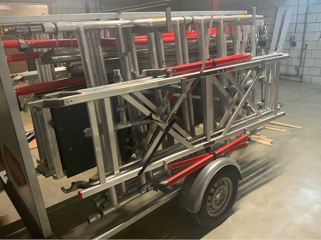 2023 altrex steigeraanhanger deluxe met altrex steiger rs tower 52-s 8.2m - afbeelding 35 van  35