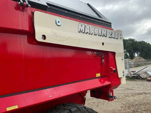 2023 beco maxxim 240 grondverzetkipper michelin - afbeelding 2 van  18