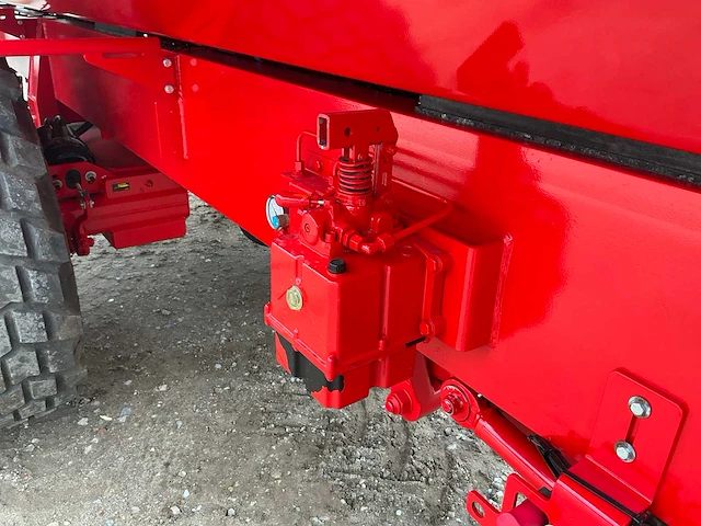 2023 beco maxxim 240 grondverzetkipper michelin - afbeelding 6 van  18