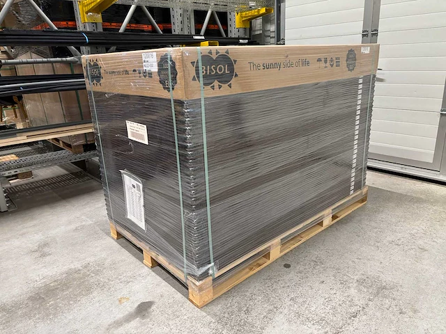 2023 bisol deep red 320wp zonnepaneel (12x) - afbeelding 1 van  3