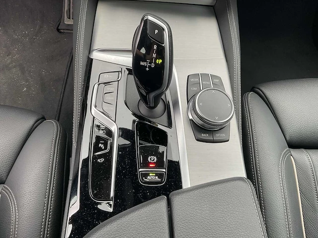 2023 bmw 5-serie 530e m sport personenauto - afbeelding 29 van  63