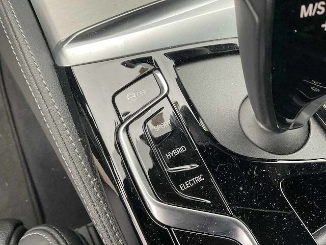 2023 bmw 5-serie 530e m sport personenauto - afbeelding 30 van  63