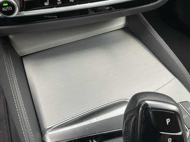 2023 bmw 5-serie 530e m sport personenauto - afbeelding 33 van  63