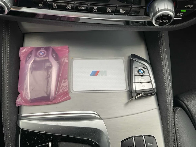 2023 bmw 5-serie 530e m sport personenauto - afbeelding 60 van  63