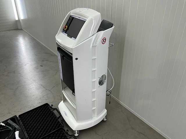 2023 body sculpting 1200w diode laser - afbeelding 9 van  13