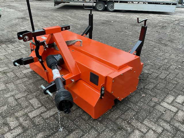 2023 boxer vm 150 straatveegmachine - afbeelding 2 van  7