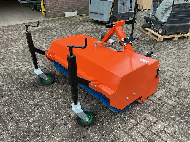 2023 boxer vm 150 straatveegmachine - afbeelding 4 van  7