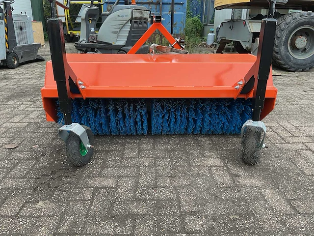 2023 boxer vm 150 straatveegmachine - afbeelding 5 van  7