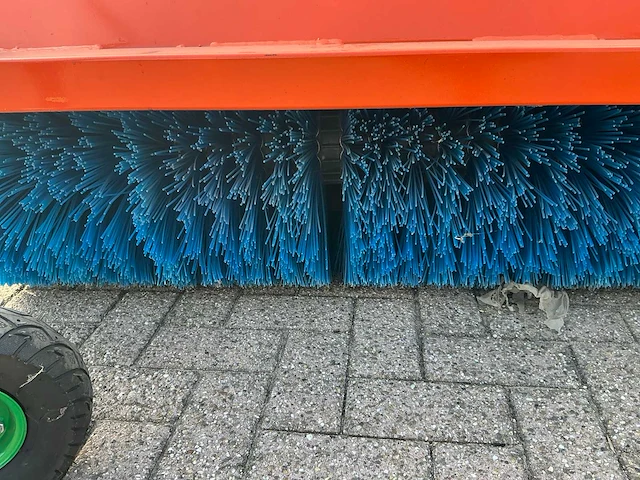 2023 boxer vm150 veegmachine - afbeelding 9 van  9