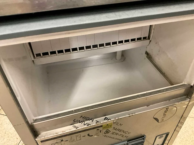 2023 brema sl 50 a ijsblokjesmachine - afbeelding 4 van  7