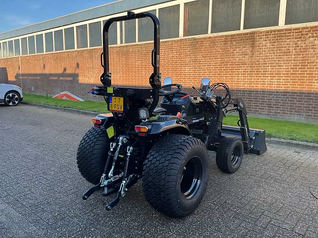 2023 captain 263 bagheera 4wd minitractor + voorlader - afbeelding 15 van  29