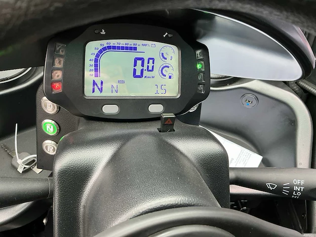 2023 carver s+ drie wielig motorvoertuig 80km/h - afbeelding 7 van  19