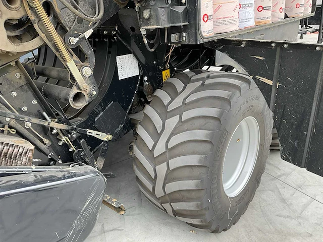 2023 case ih lb424r xld balenpers - afbeelding 10 van  28