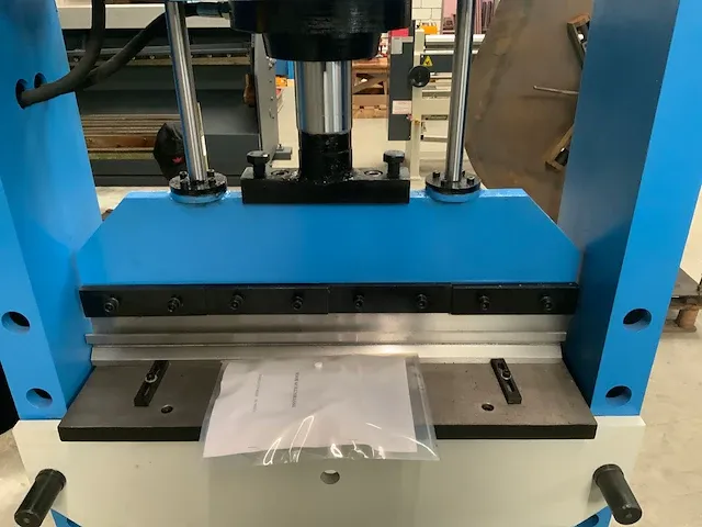 2023 chpb-50 hydraulische pers - afbeelding 6 van  11