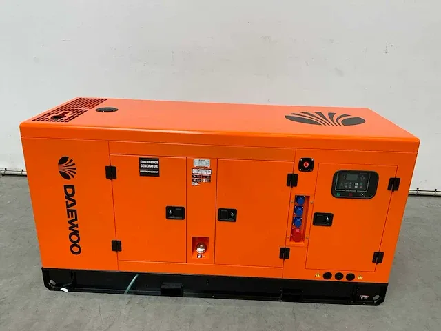 2023 daewoo dagfs-100 100kva noodstroomaggregaat - afbeelding 22 van  23