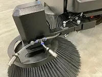 2023 daewoo das100 cabine veegmachine - afbeelding 17 van  26
