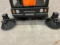 2023 daewoo das100 cabine veegmachine - afbeelding 25 van  26