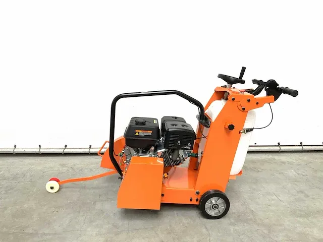 2023 daewoo datmf20-4 - benzine vloerzaagmachine - afbeelding 5 van  13